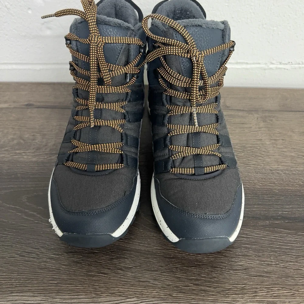 Quechua SH100 X-Warm Mid Mens Size 9.5 Waterproof Winter Hiking Boots Black